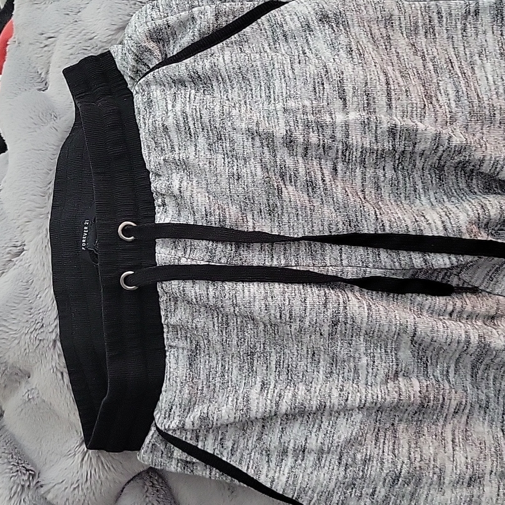 Forever 21 joggers